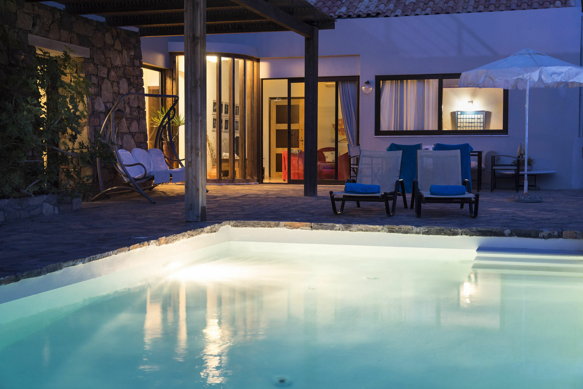 Istron Villas ภายนอก รูปภาพ